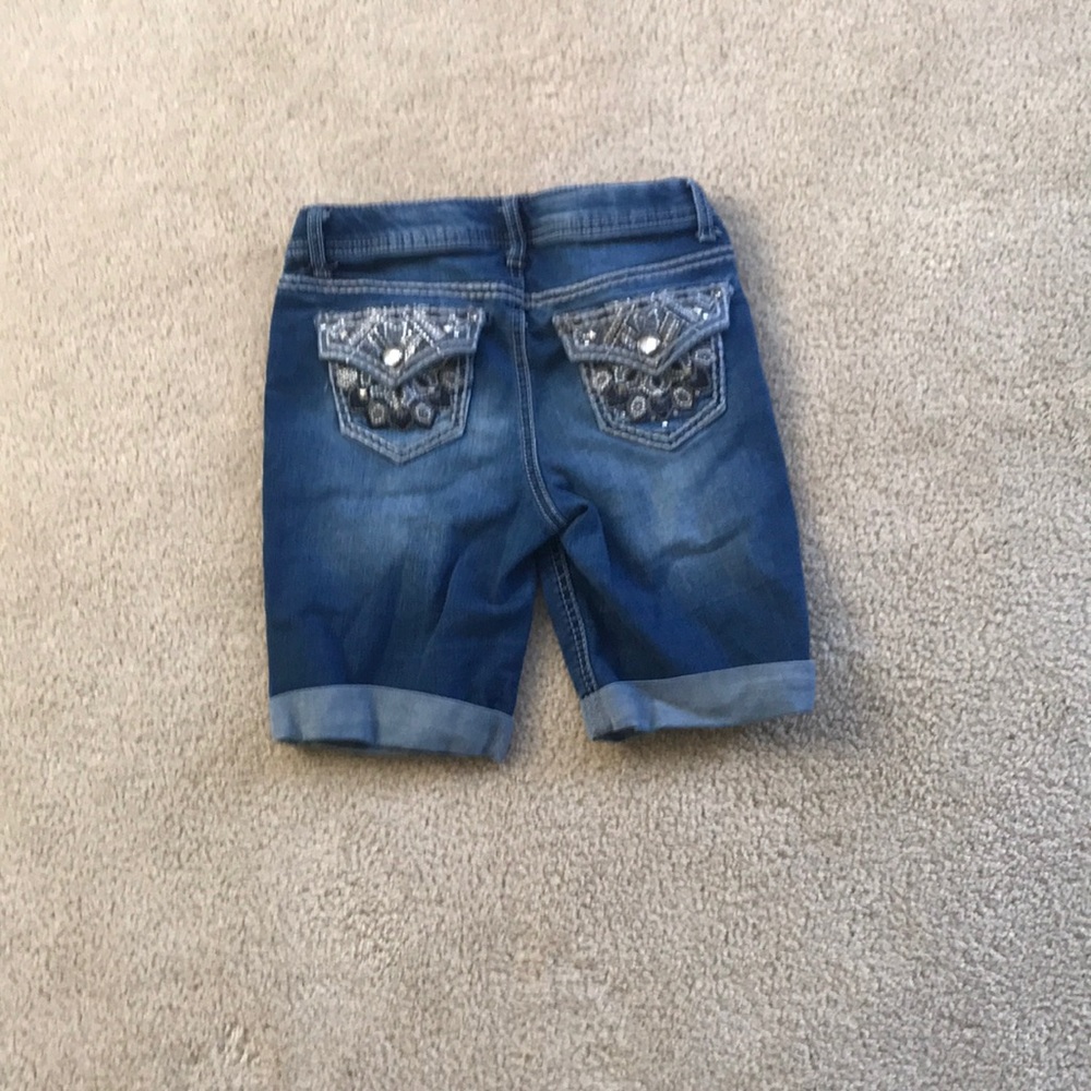 Shorts - Picture 2 of 2
